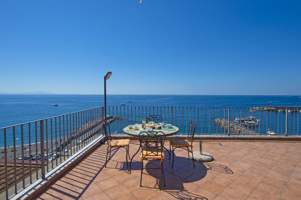 Dogi A Apartment